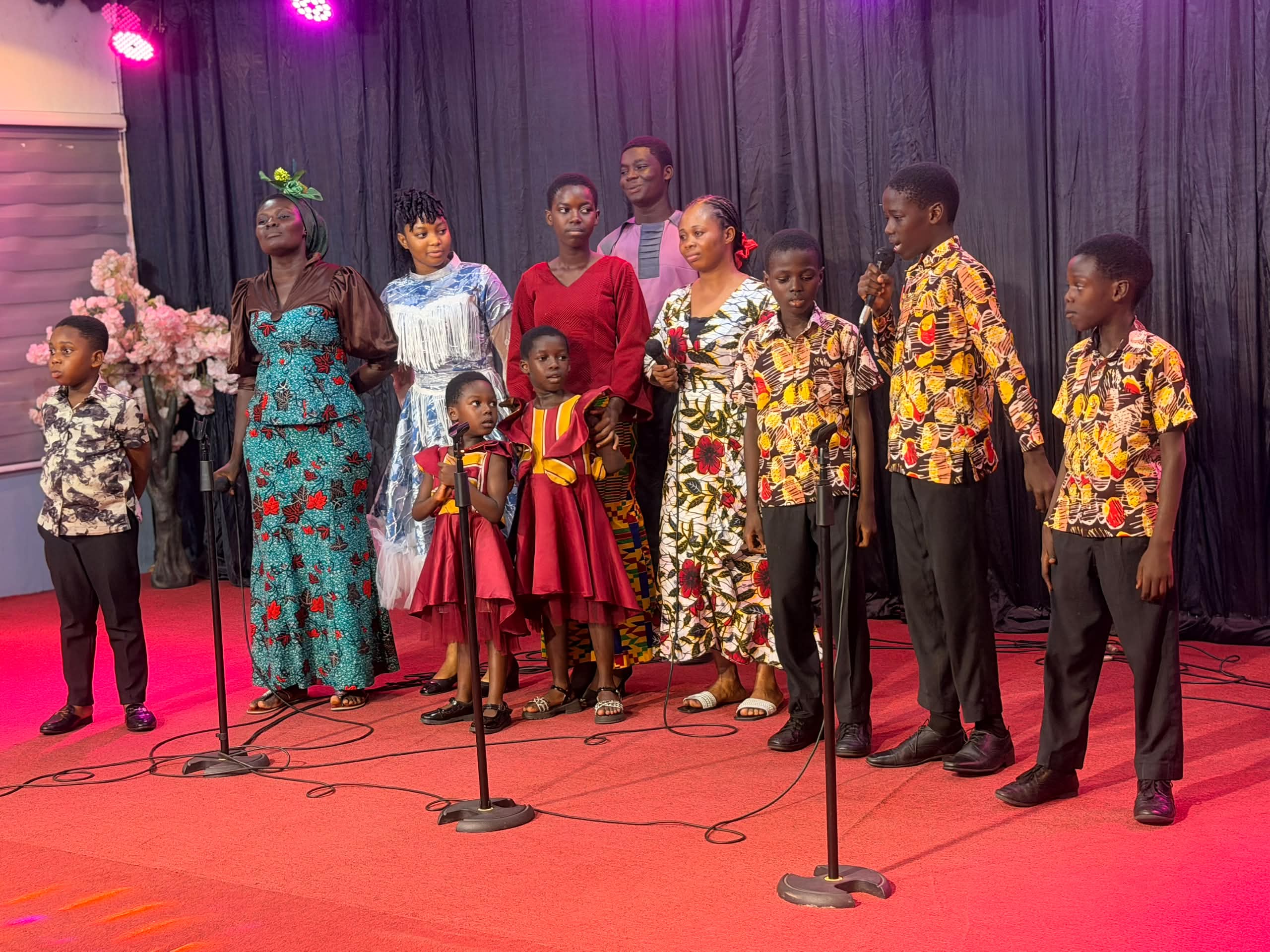 The children and youth choir on stage